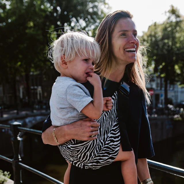 מנשא יוקרתי לתינוקות